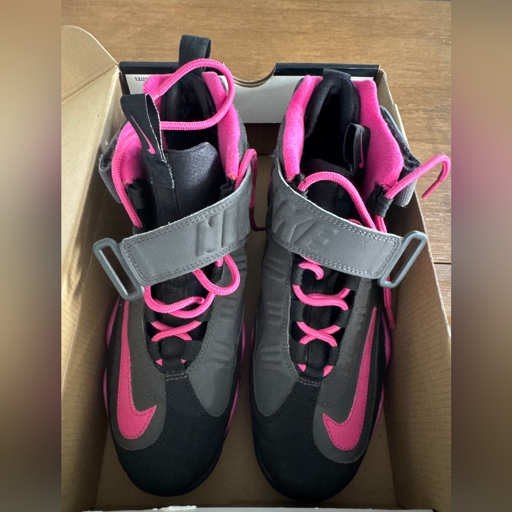 Nike Ken Griffey Max 1